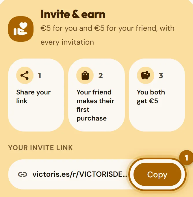 «Invite & earn» card with the invitation link and the «Copy» button highlighted.